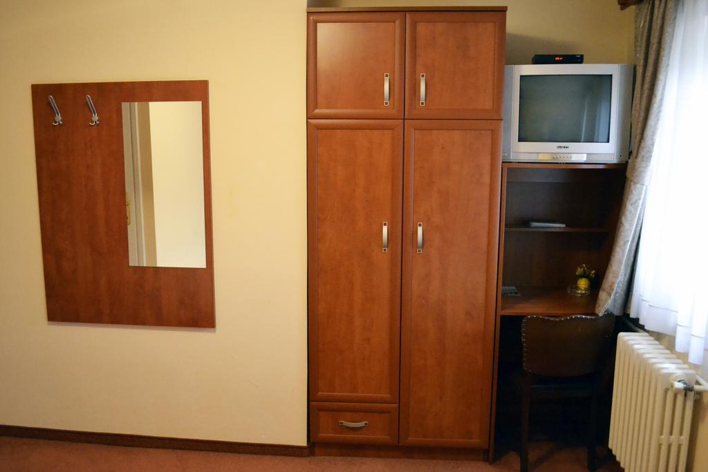 Ada Hotel Сараево Экстерьер фото